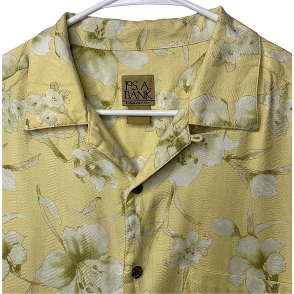 Jos A Bank Hawaiian Shirt Mens Large Yellow White Flowers Silk Relaxed Aloha - Picture 3 of 11